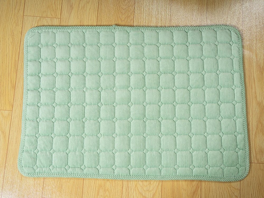 Extra Large Anti - Scratch Washable Corduroy Dog Mat - Pawradise Pointe